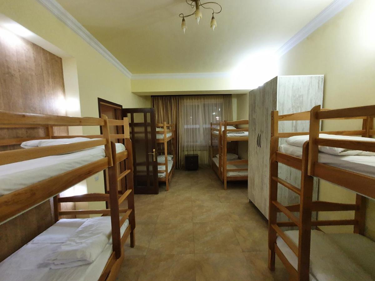 Capsule Hostel In Center Jerevan Eksteriør bilde